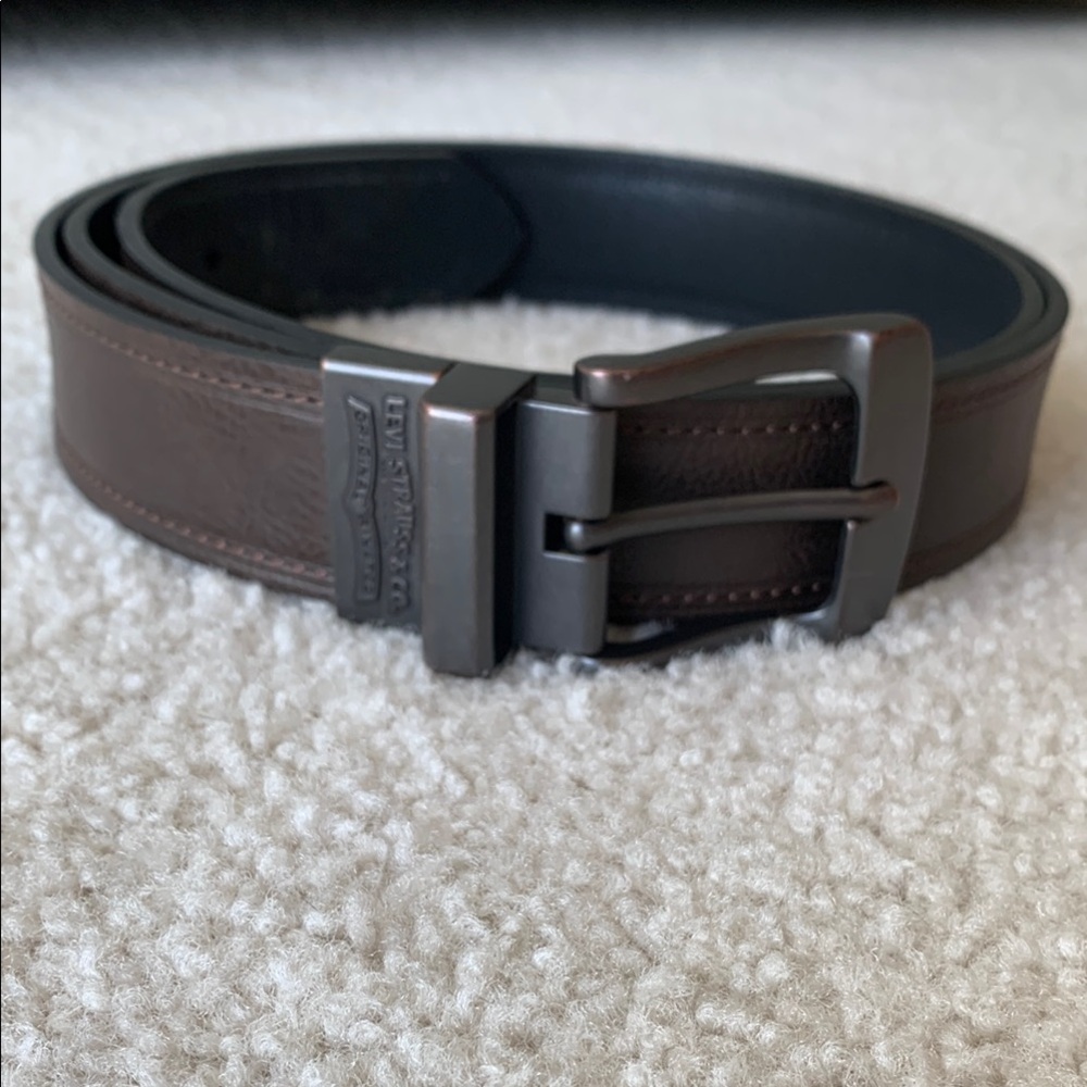 Levi’s Reversible Leather Belt Men’s 50/52 Brown and Brushed Silver